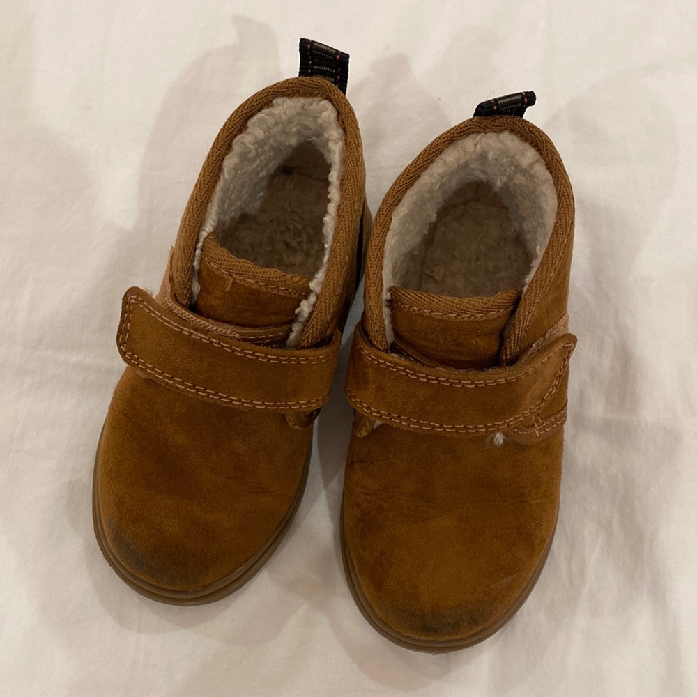 Boys boots